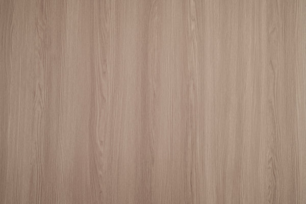 Natural Crown Oak Matte · Natural emboss, subtle grain sample