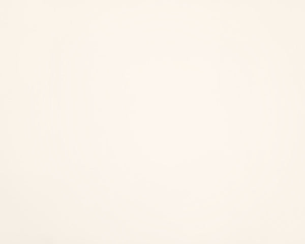Natural White Matte · Smooth sample